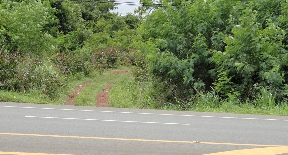 Terreno en venta en Khon Buri, Nakhon Ratchasima