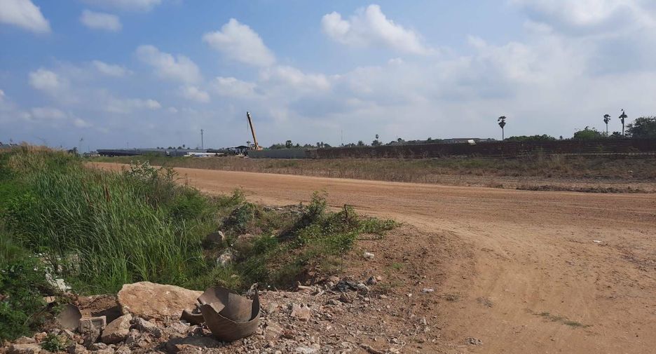 Grundstück zum Kauf in Nakhon Chai Si, Nakhon Pathom
