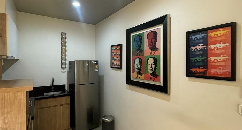 For sale and for rent 1 bed condo in Watthana, Bangkok