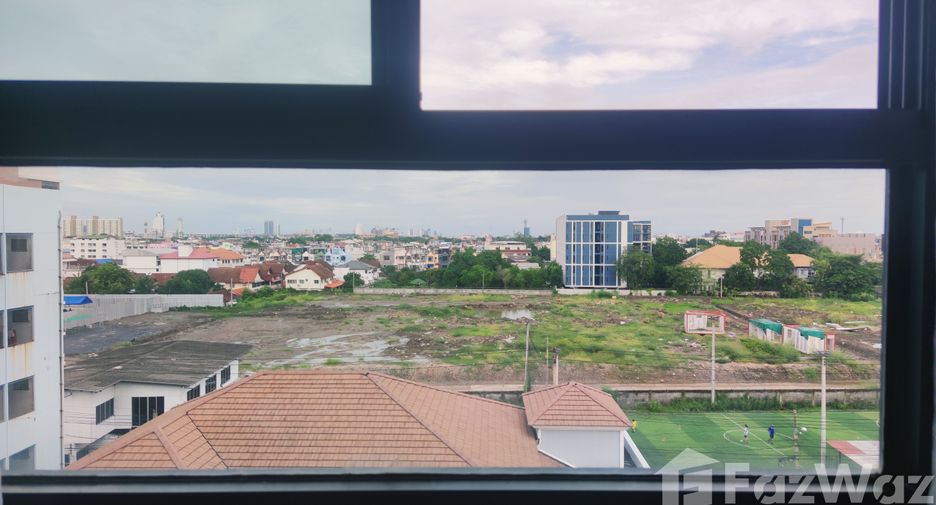 For sale 1 bed condo in Bang Na, Bangkok