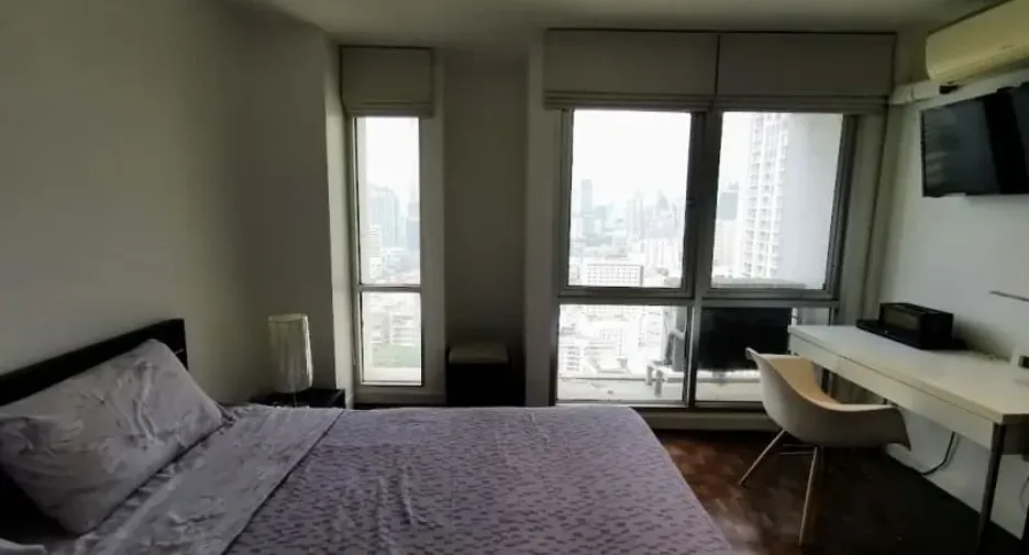 For sale 1 bed condo in Watthana, Bangkok