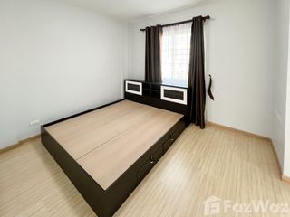 For sale 4 bedrooms townhouse in Sai Noi, Nonthaburi
