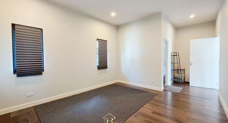 Haus zum Kauf mit 4 Zimmer in Pak Kret, Nonthaburi