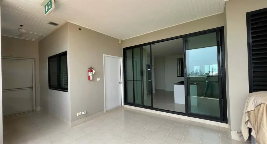 Condo en alquiler de 4 habitaciones en Pak Kret, Nonthaburi