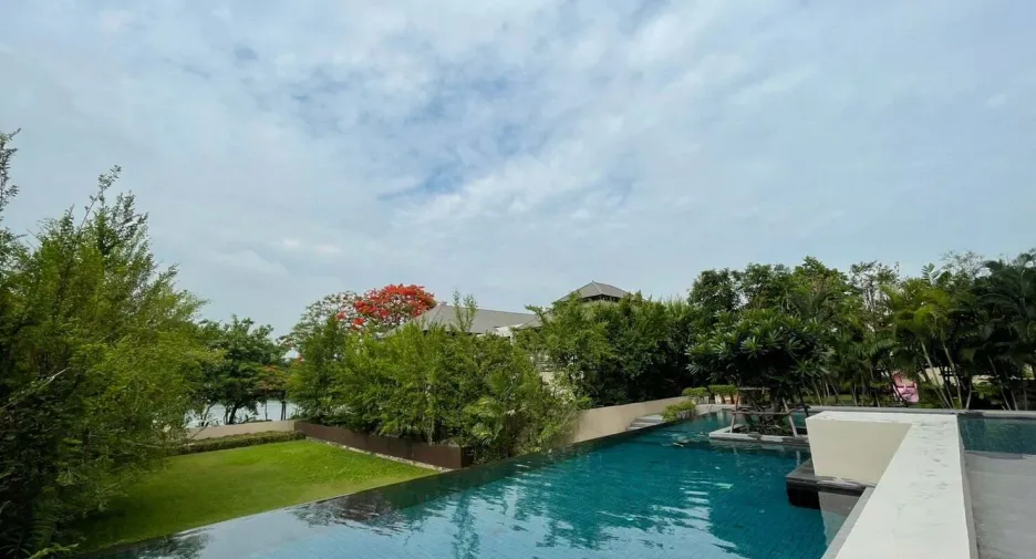 Condo en alquiler de 4 habitaciones en Pak Kret, Nonthaburi