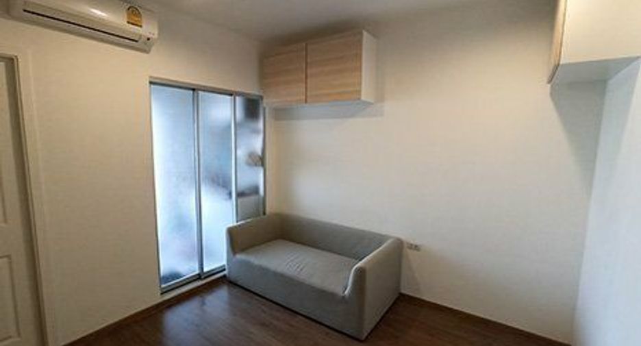 For sale 1 bed condo in Thon Buri, Bangkok