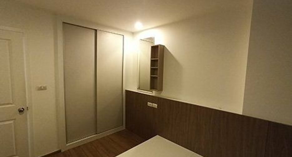 For sale 1 bed condo in Thon Buri, Bangkok