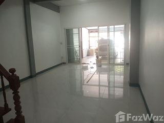出租 2 卧室 联排别墅 在 Sai Noi, Nonthaburi