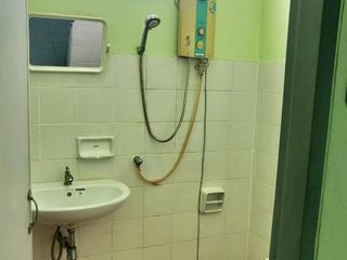 For sale 2 bedrooms townhouse in Mueang Nakhon Pathom, Nakhon Pathom