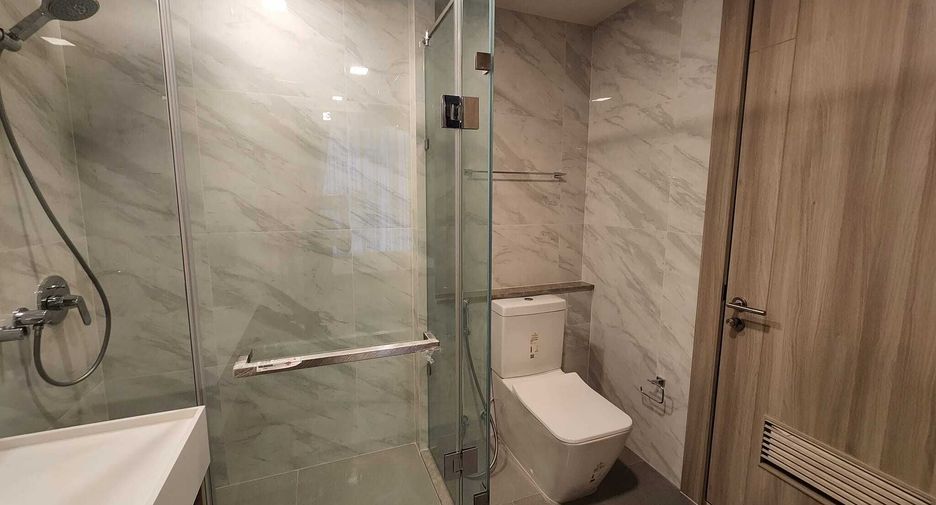 For sale and for rent 1 bed condo in Watthana, Bangkok
