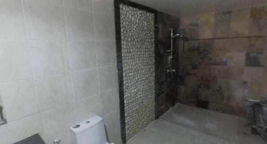 Haus zum Kauf mit 3 Zimmer in Lam Luk Ka, Pathum Thani