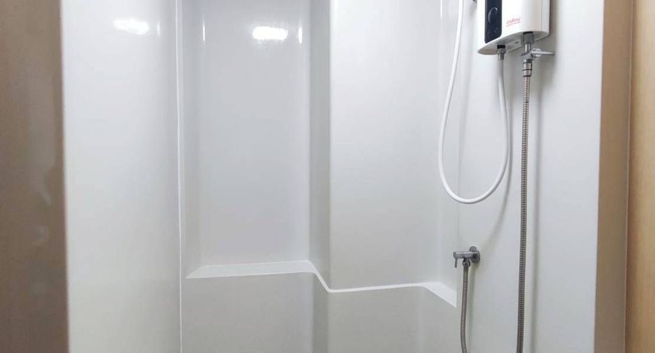 For sale 1 bed condo in Mueang Chon Buri, Chonburi