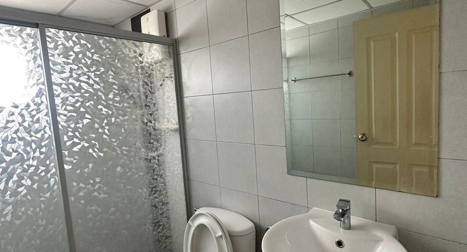 À louer studio condo à Pak Kret, Nonthaburi