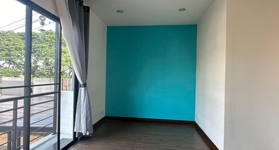 出租 3 卧室 独立屋 在 Khlong Luang, Pathum Thani