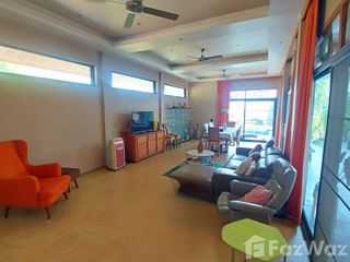 For sale 5 bedrooms villa in Mueang Chiang Rai, Chiang Rai