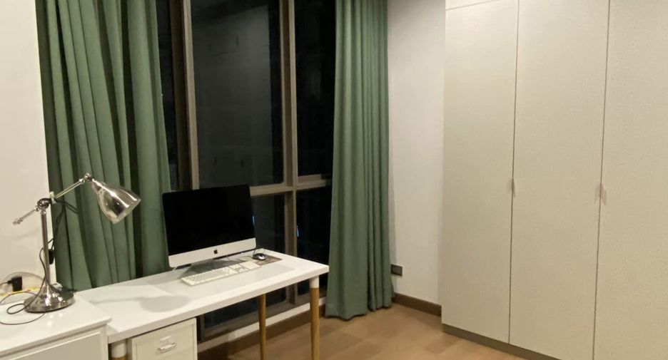 For sale 2 bedrooms condo in Watthana, Bangkok