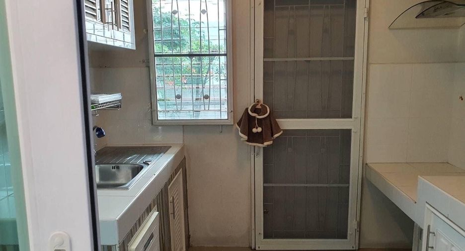 Продажа 3 спальни дом в Sam Phran, Накхонпатхом
