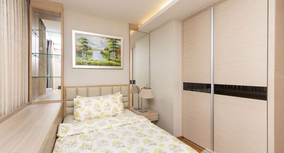 For rent and for sale 2 bedrooms condo in Watthana, Bangkok