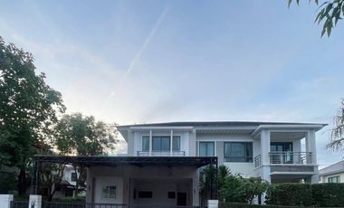 For rent 4 bedrooms house in Mueang Nonthaburi, Nonthaburi