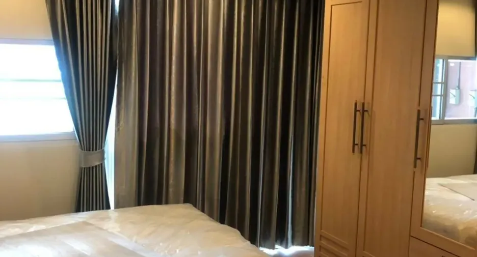 For sale 1 Beds condo in Din Daeng, Bangkok
