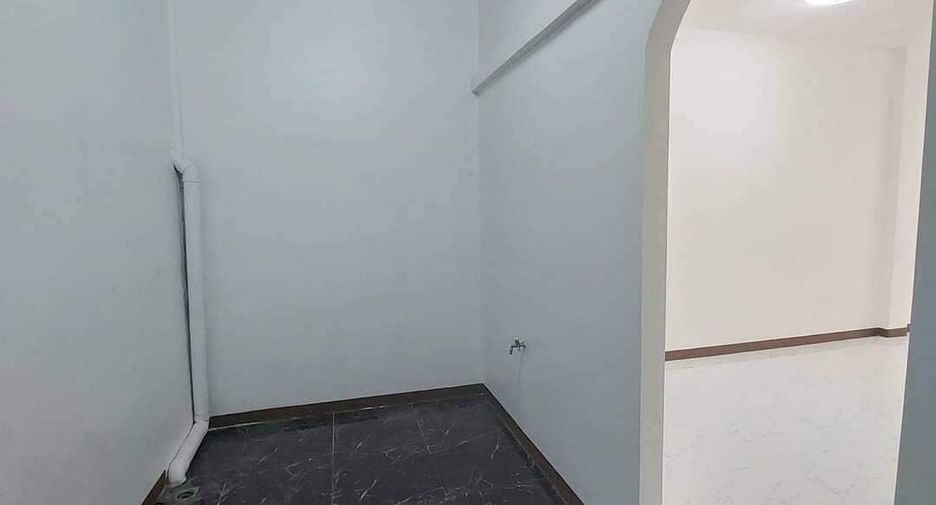 For sale 3 bedrooms townhouse in Bang Bua Thong, Nonthaburi