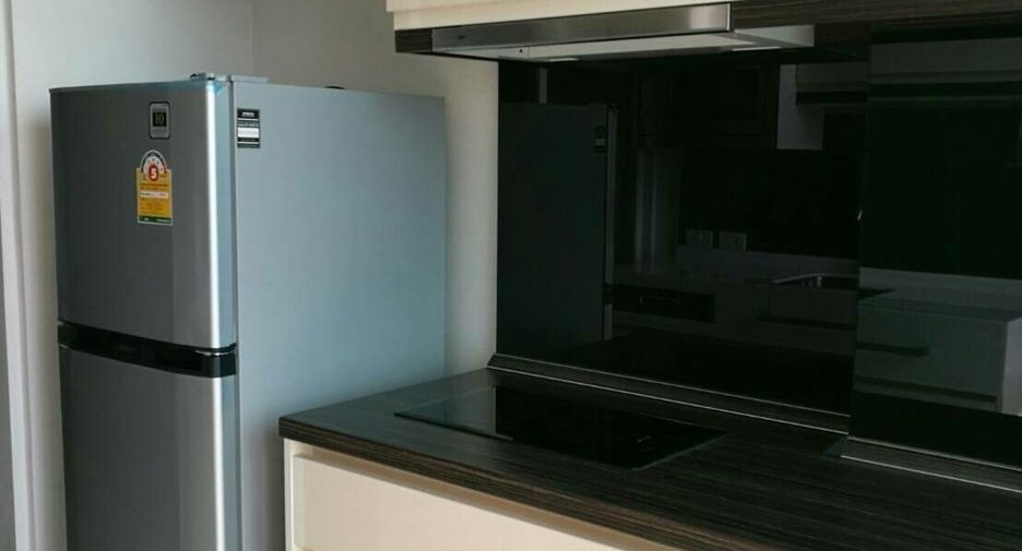 À vendre 1 chambre condo à Phra Khanong, Bangkok