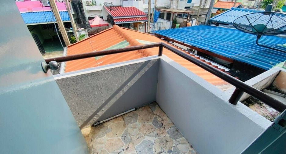 For sale 2 bedrooms house in Lam Luk Ka, Pathum Thani