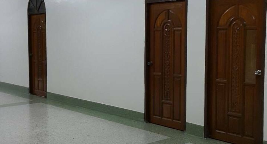Casa en venta de 5 habitaciones en Mueang Nakhon Pathom, Nakhon Pathom