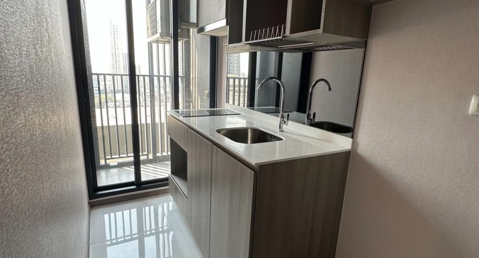 For sale 1 bed condo in Watthana, Bangkok