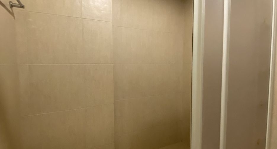Продажа 1 кровать кондо в Щаттхана, Бангкок