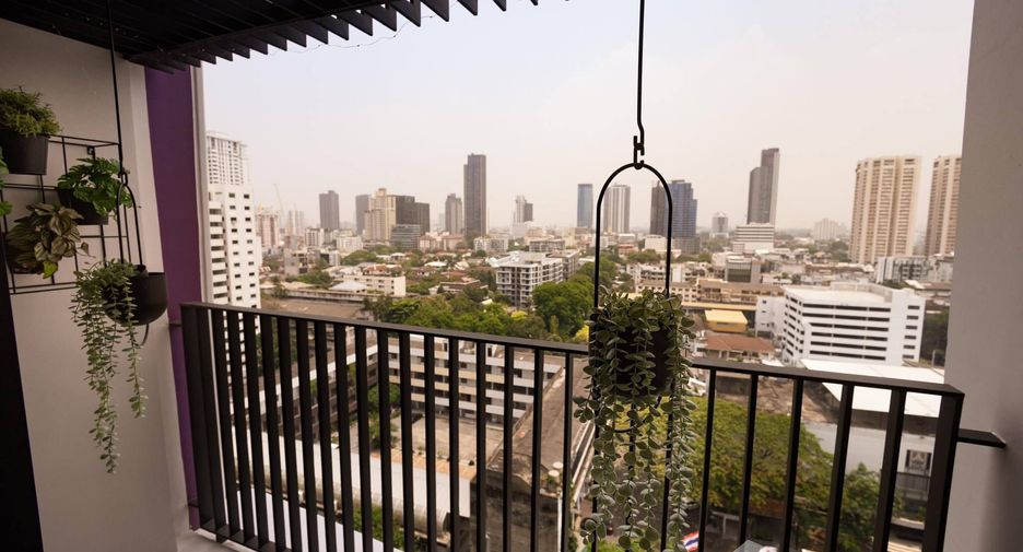 For sale and for rent 1 bed condo in Watthana, Bangkok