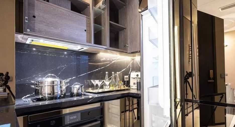 À vendre 1 chambre condo à Khlong Toei, Bangkok