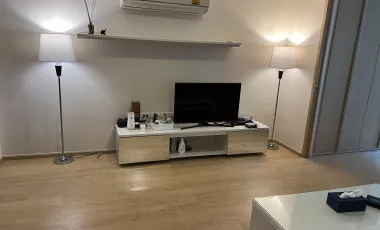 Wohnung zum Kauf mit 1 Zimmer in Khlong Toei, Bangkok
