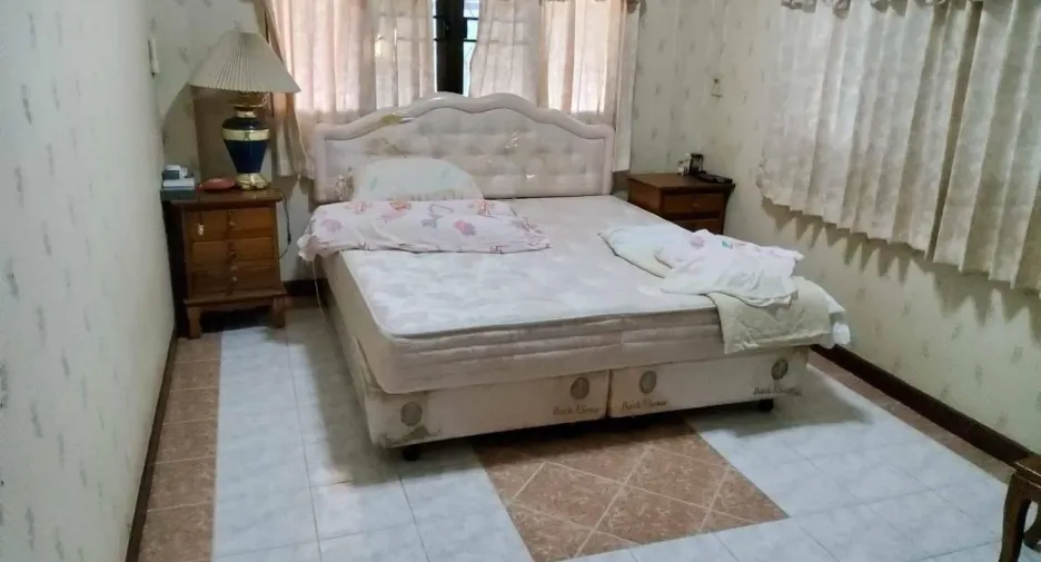 For sale 3 bedrooms house in Mueang Phitsanulok, Phitsanulok