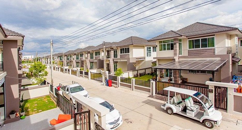 Продажа 5 спальни дом в Mueang Nakhon Ratchasima, Накхон Ратчасима