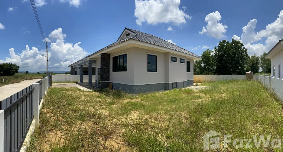 For sale 3 bedrooms house in Mueang Phitsanulok, Phitsanulok