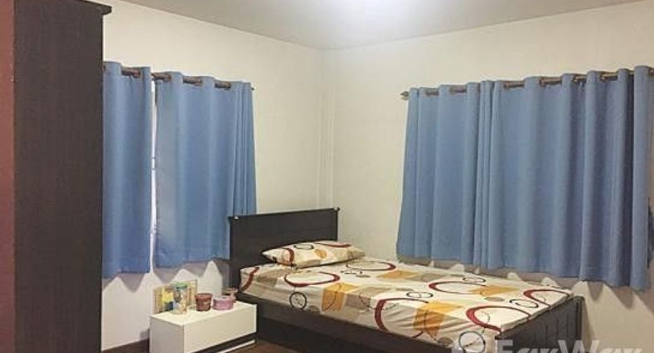 For sale 4 bedrooms house in Thanyaburi, Pathum Thani