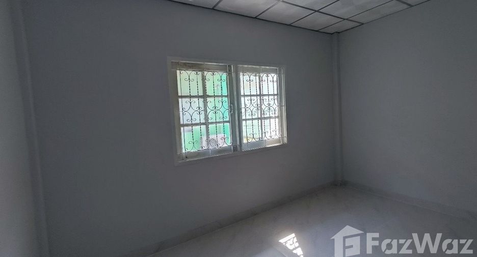 For sale 2 bedrooms townhouse in Lam Luk Ka, Pathum Thani