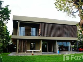 Casa en venta de 4 habitaciones en Krathum Baen, Samut Sakhon