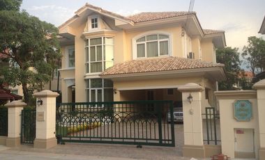 Haus zum Kauf mit 3 Zimmer in Thanyaburi, Pathum Thani