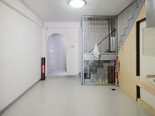 For sale 4 bedrooms townhouse in Bangkok Noi, Bangkok