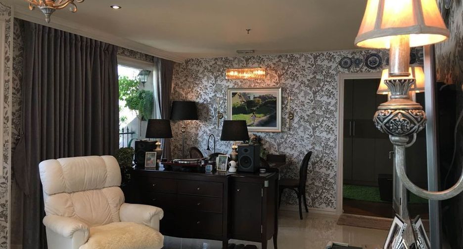 Wohnung zum Kauf und zur Miete mit 2 Zimmer in Khlong Toei, Bangkok