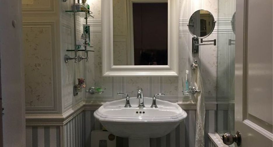 Wohnung zum Kauf und zur Miete mit 2 Zimmer in Khlong Toei, Bangkok