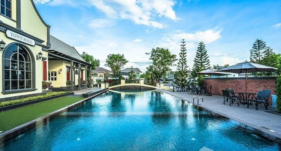 For sale 2 bedrooms townhouse in Lam Luk Ka, Pathum Thani