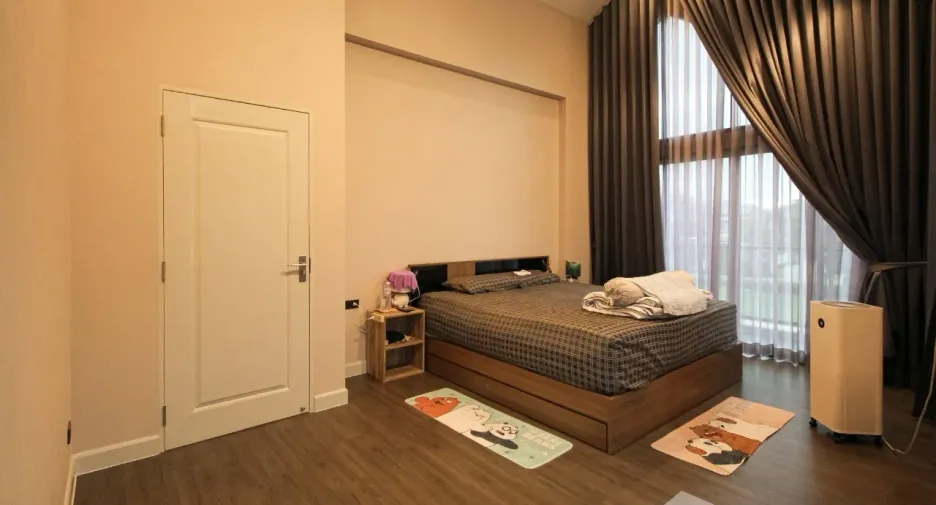 Casa en venta de 5 habitaciones en Mueang Nonthaburi, Nonthaburi