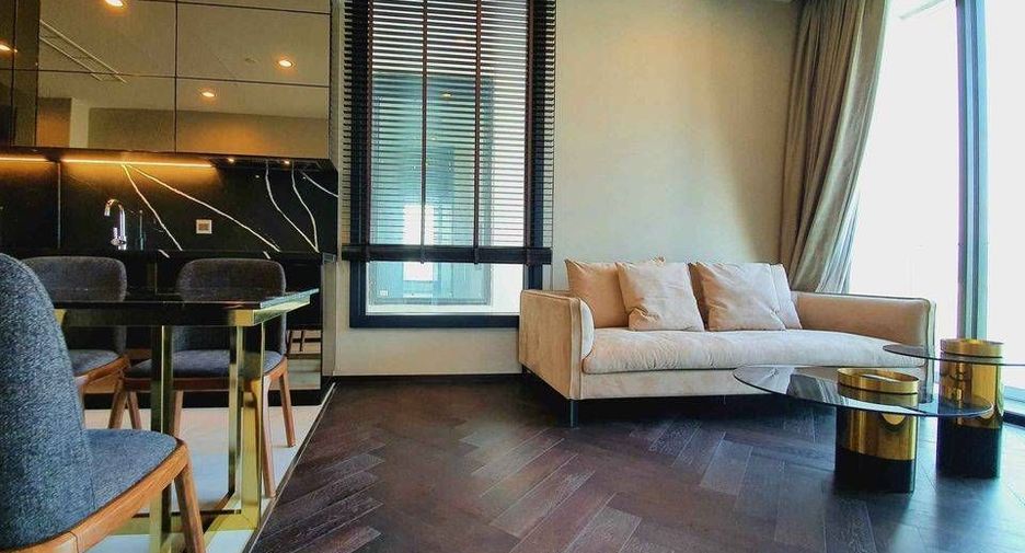 À vendre 2 chambres condo à Khlong Toei, Bangkok