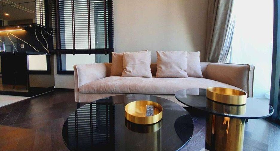 À vendre 2 chambres condo à Khlong Toei, Bangkok