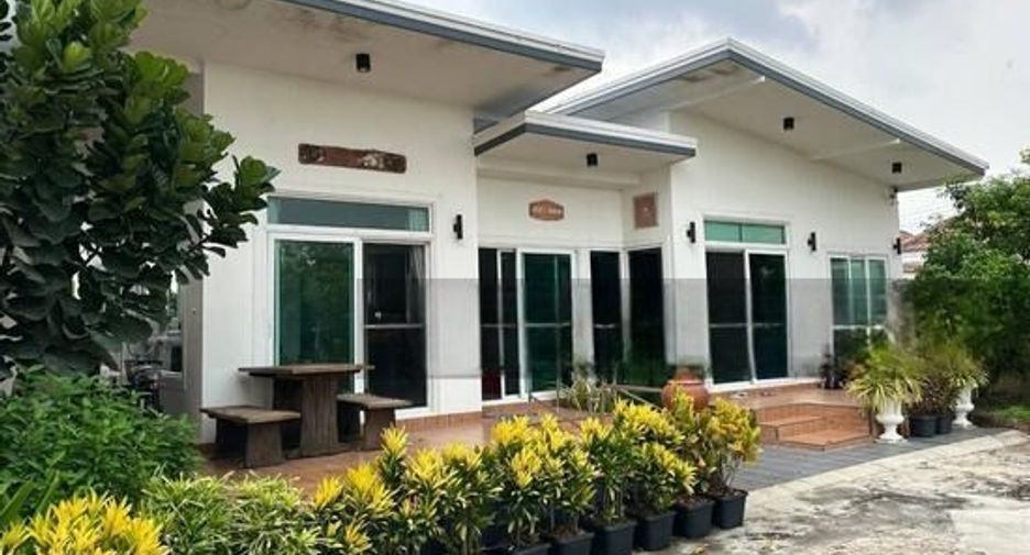 出租 2 卧室 独立屋 在 Lam Luk Ka, Pathum Thani