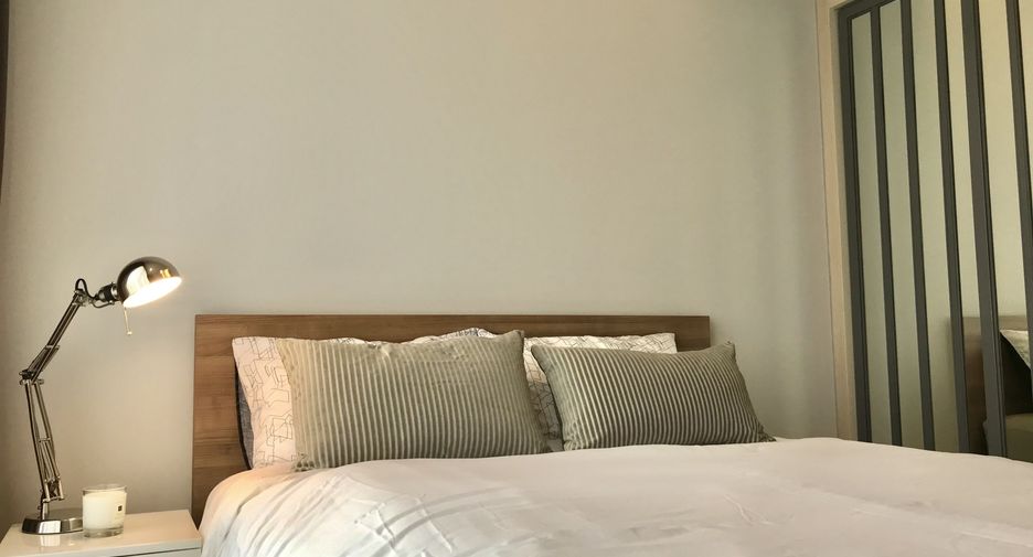For sale 1 bed condo in Watthana, Bangkok