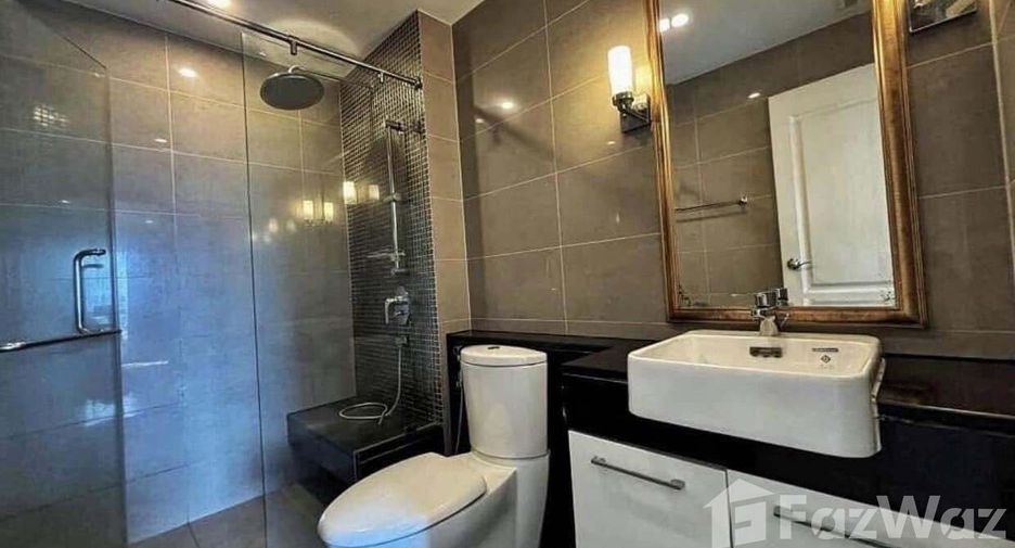 For sale 1 bed condo in Huai Khwang, Bangkok